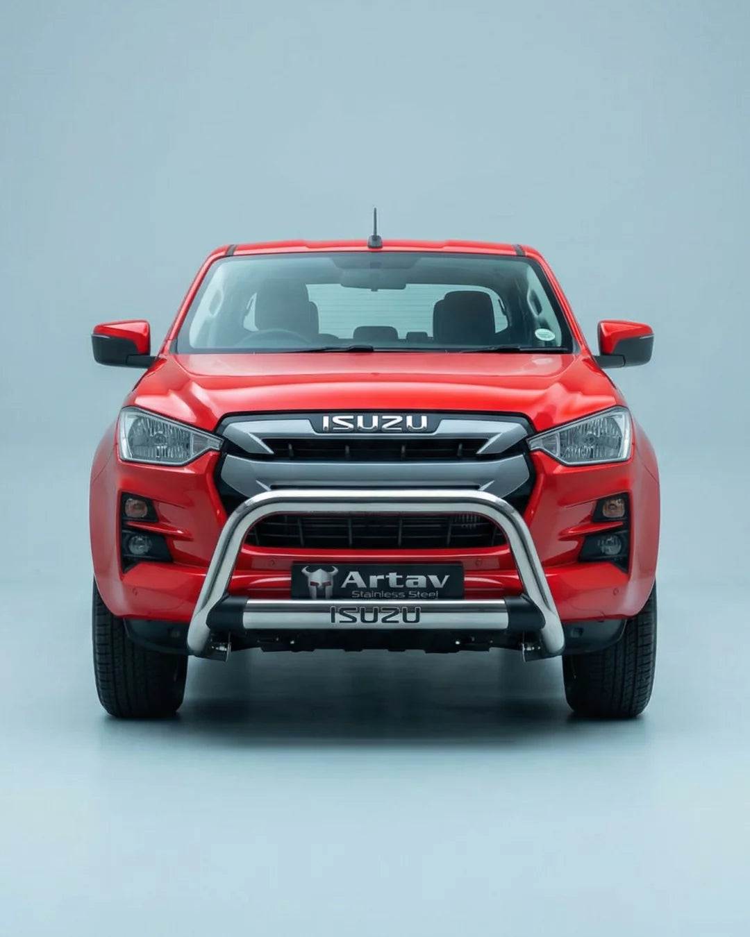 Isuzu DMAX Nudge Bar w Oval Cross Member