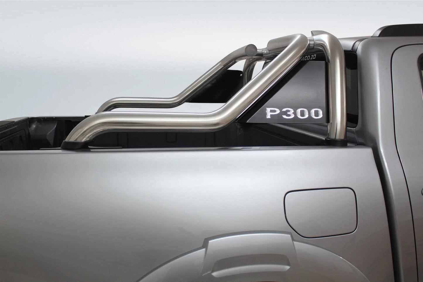 GWM P300 Sweep Back Sports Bar Double Cab Stainless
