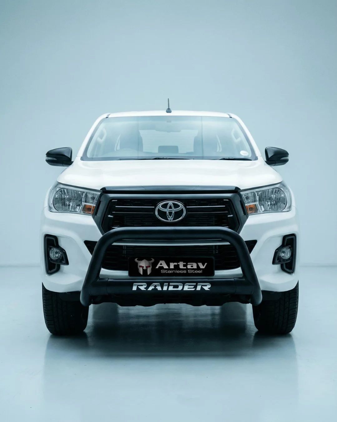Toyota Hilux Nudge Bar Black (PDC Friendly)