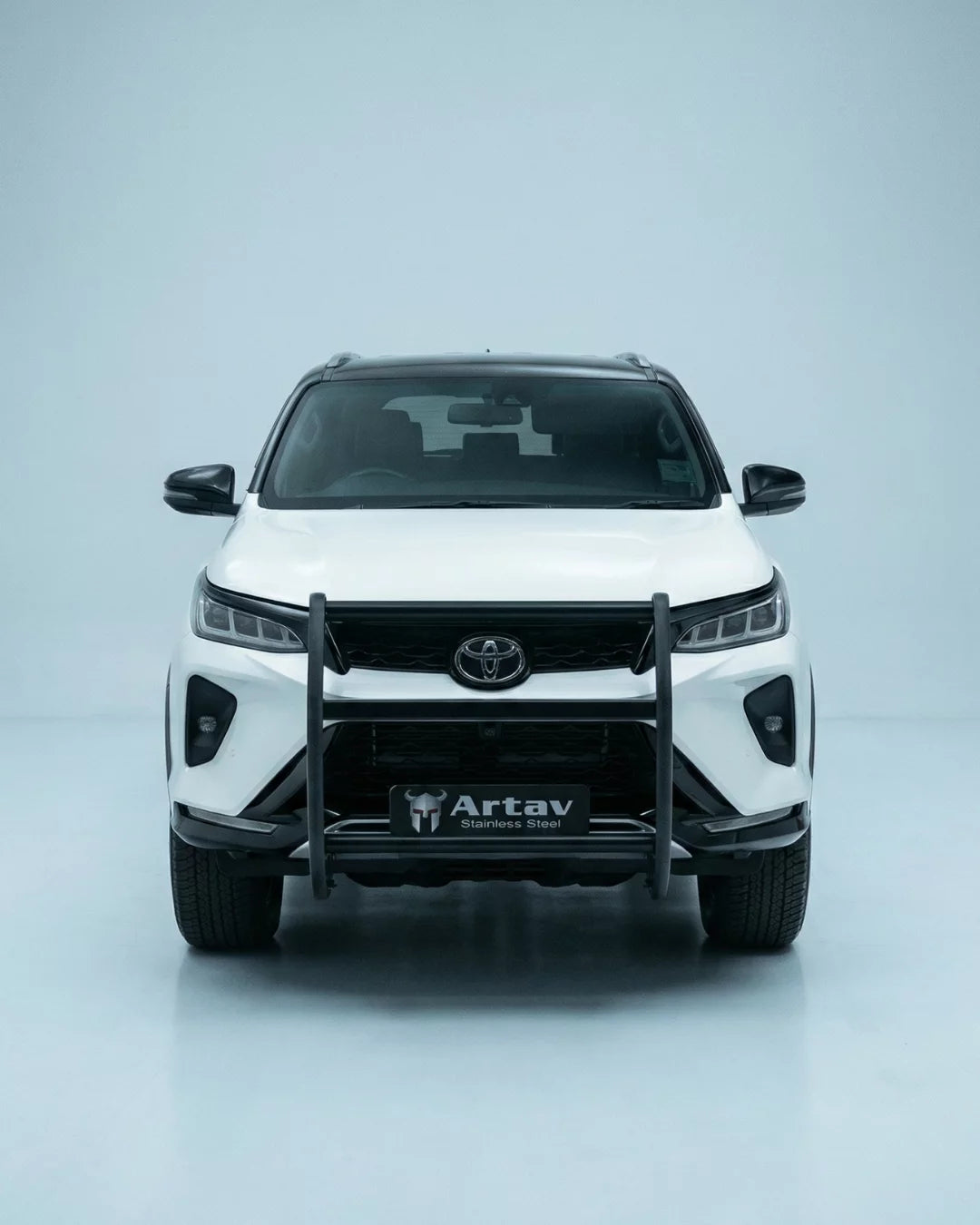 Toyota Hilux & Fortuner BullBar Black (Push Bar) (Police Bar) (Brackets Included)