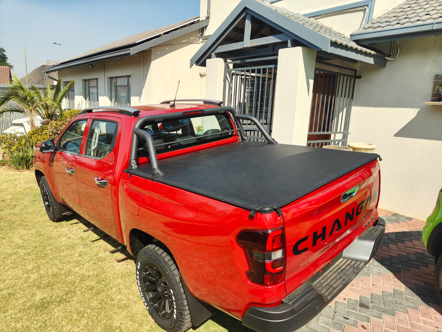 Changan Hunter Clip-on Tonneau Cover