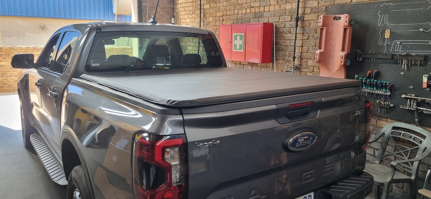 Trifold Hard Lockable Bakkie Tonneau Covers Ford