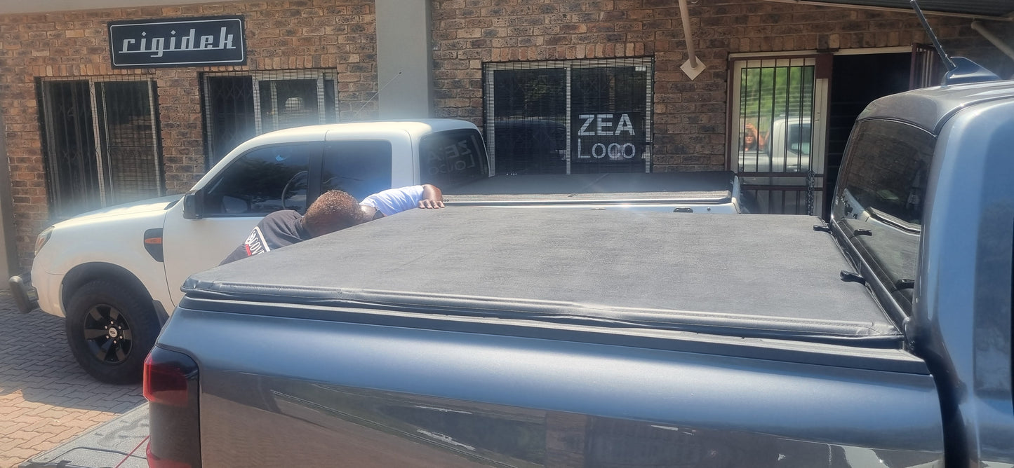 Trifold Soft Lockable tonneau Covers Ford Ranger
