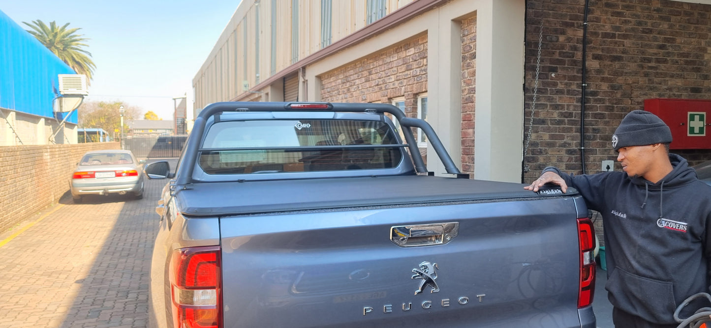 Trifold Soft Lockable tonneau Covers Peugeot Landtrek