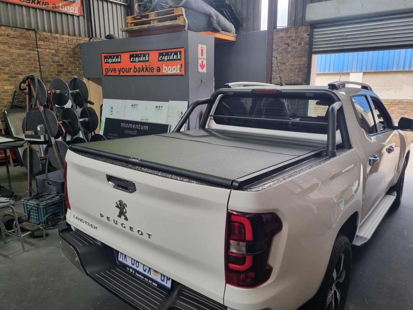Aluminium Multiflex Hard Folding Covers -Peugeot