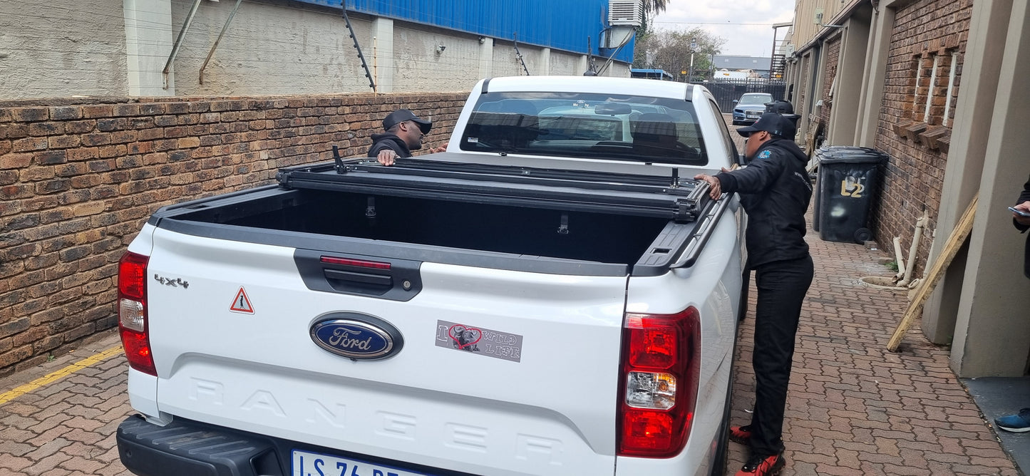 Trifold Hard Lockable Bakkie Tonneau Covers Ford