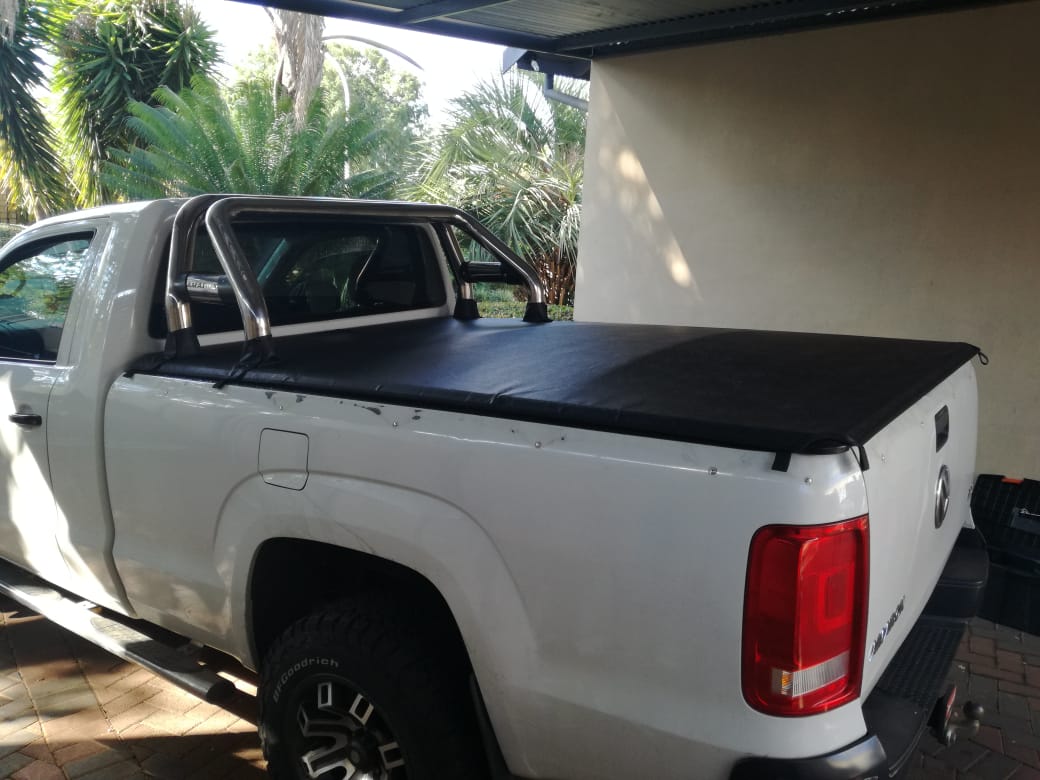 Volkswagen Amarok Clip-on  Tonneau Cover