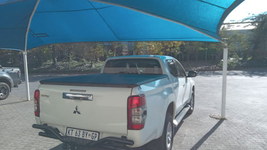Mitsubishi Triton Clip-on Tonneau Covers